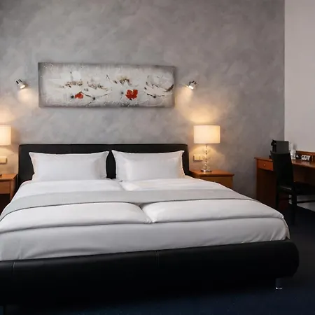 Pawlovnia 3* Praga